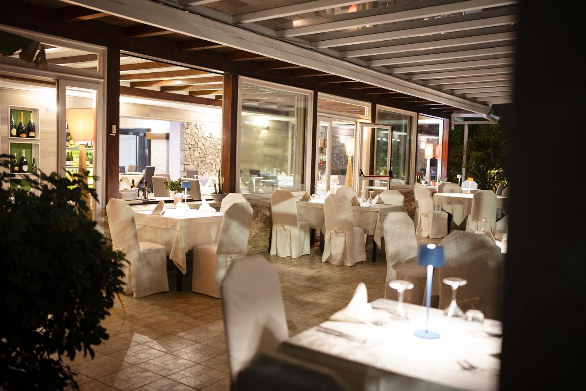 Hotel Ristorante Le Rose Бріатіко Екстер'єр фото